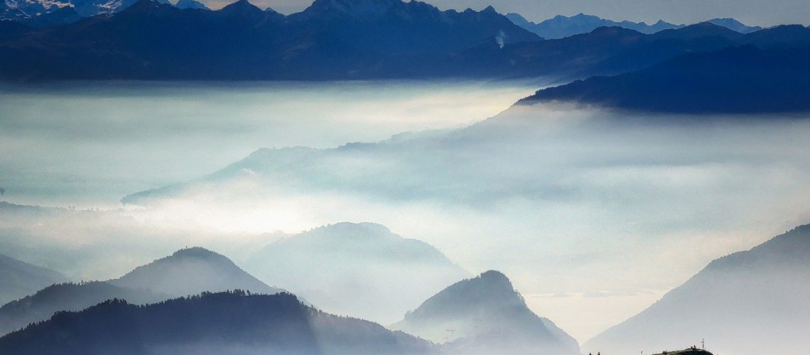 clouds, cloud bank, light snowfall